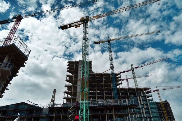 Lire la suite à propos de l’article La Construction en Roumanie : Dynamisme et Perspectives d’Avenir